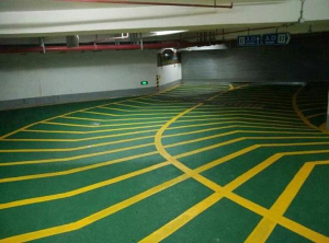 無(wú)震動(dòng)止滑坡道地坪